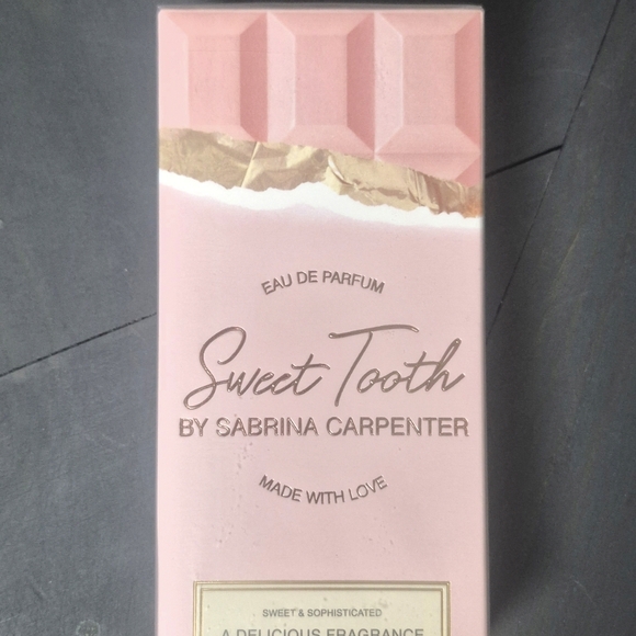 Sabrina Carpenter 75ml Sweet Tooth Perfume Other - Sweet Tooth by Sabrina Carpenter Eau de Parfum - Pink